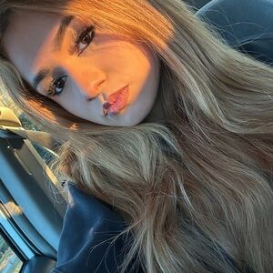 Meet your Posher, Katelyn